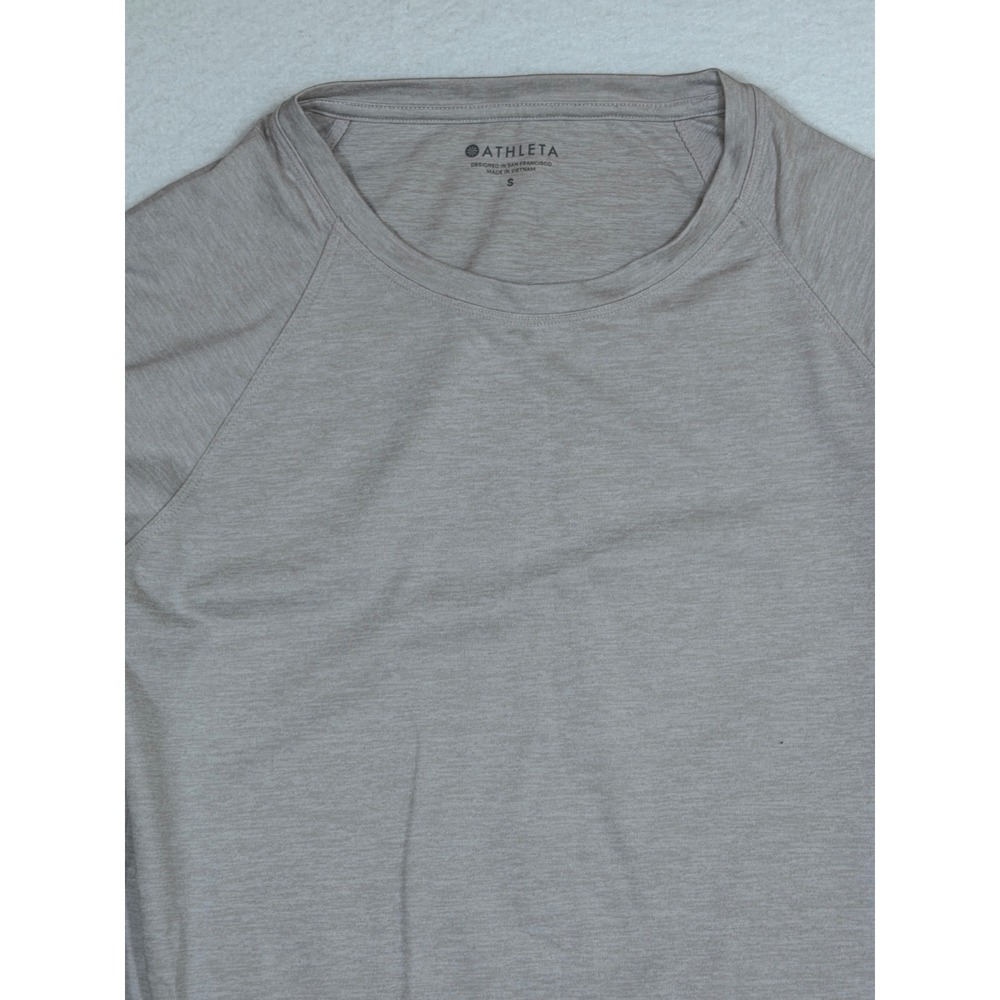 Athleta Womens Size S Long Sleeve Crew Neck Activewear Top Light Beige